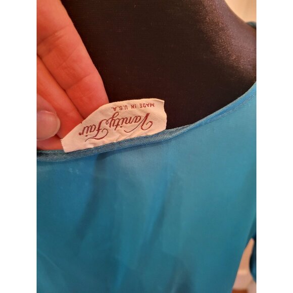 Vintage 70's/80's Teal Vanity Fair Nylon Night Gown/Dress sz S Retro Feminine - Picture 3 of 6